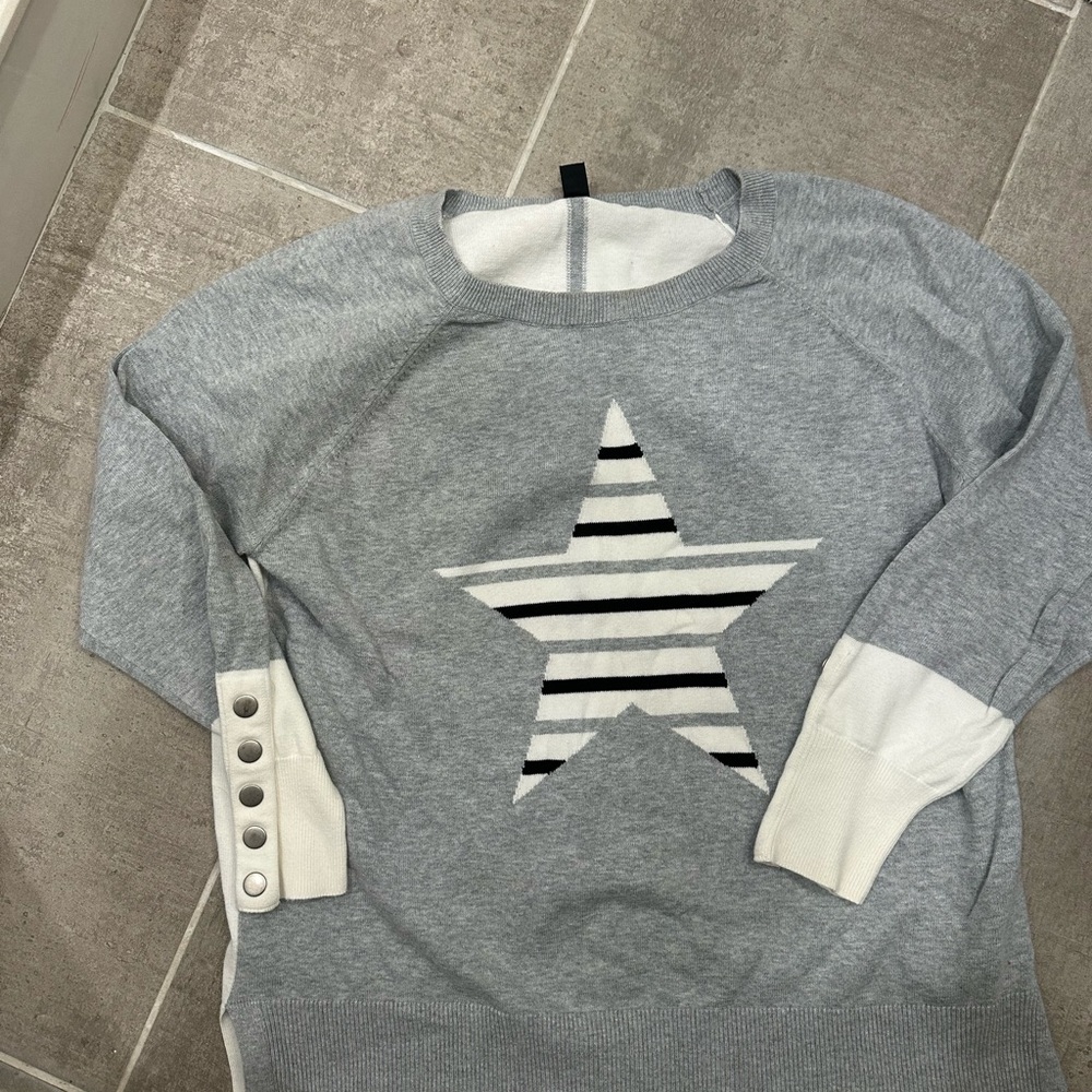 Tribal Gray and White Star Sweater